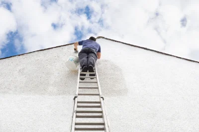 Peinture extérieure au Grand-Madieu — façades et ravalement